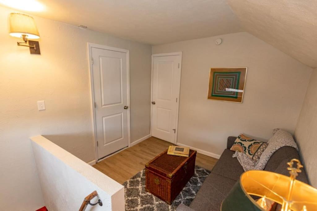Cozy & Comfy Cottage In The City - W Parking Pittsburgh Esterno foto