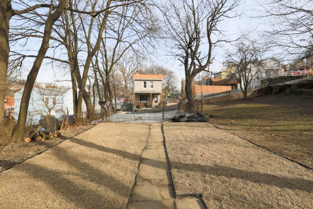Cozy & Comfy Cottage In The City - W Parking Pittsburgh Esterno foto